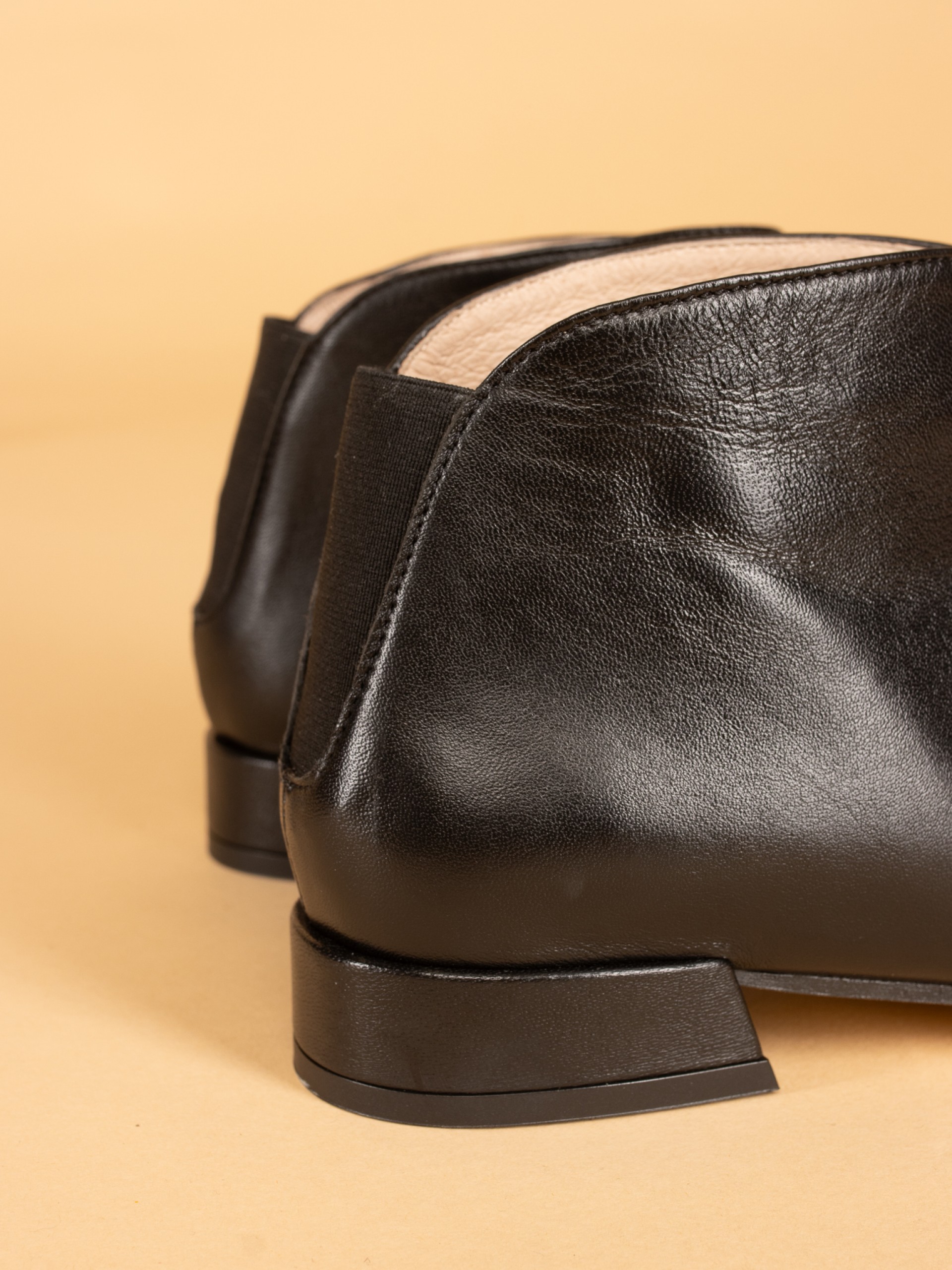 Sofia Costa Short Low-heel