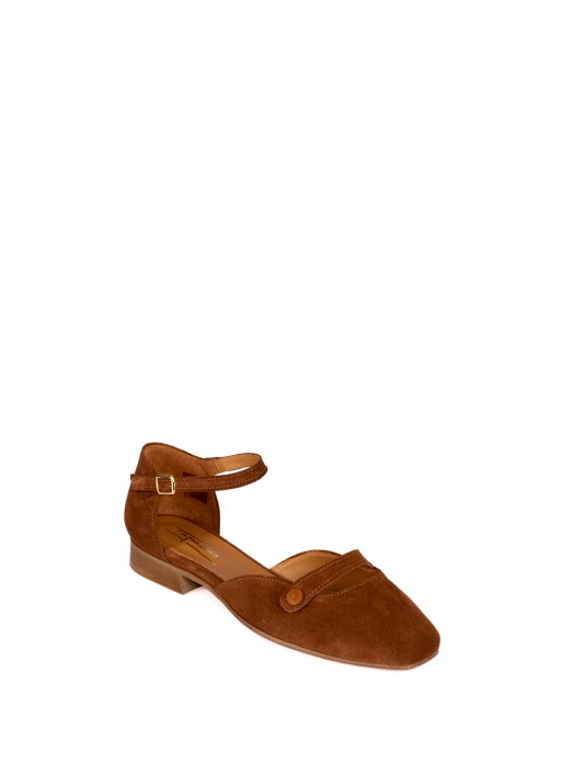 Suede button detail shoe