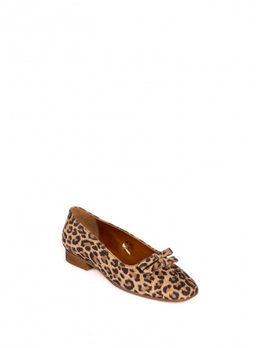 Flat shoes with bows in Animal Print Pattern