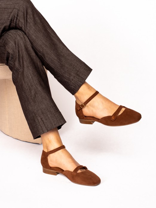 Suede button detail shoe