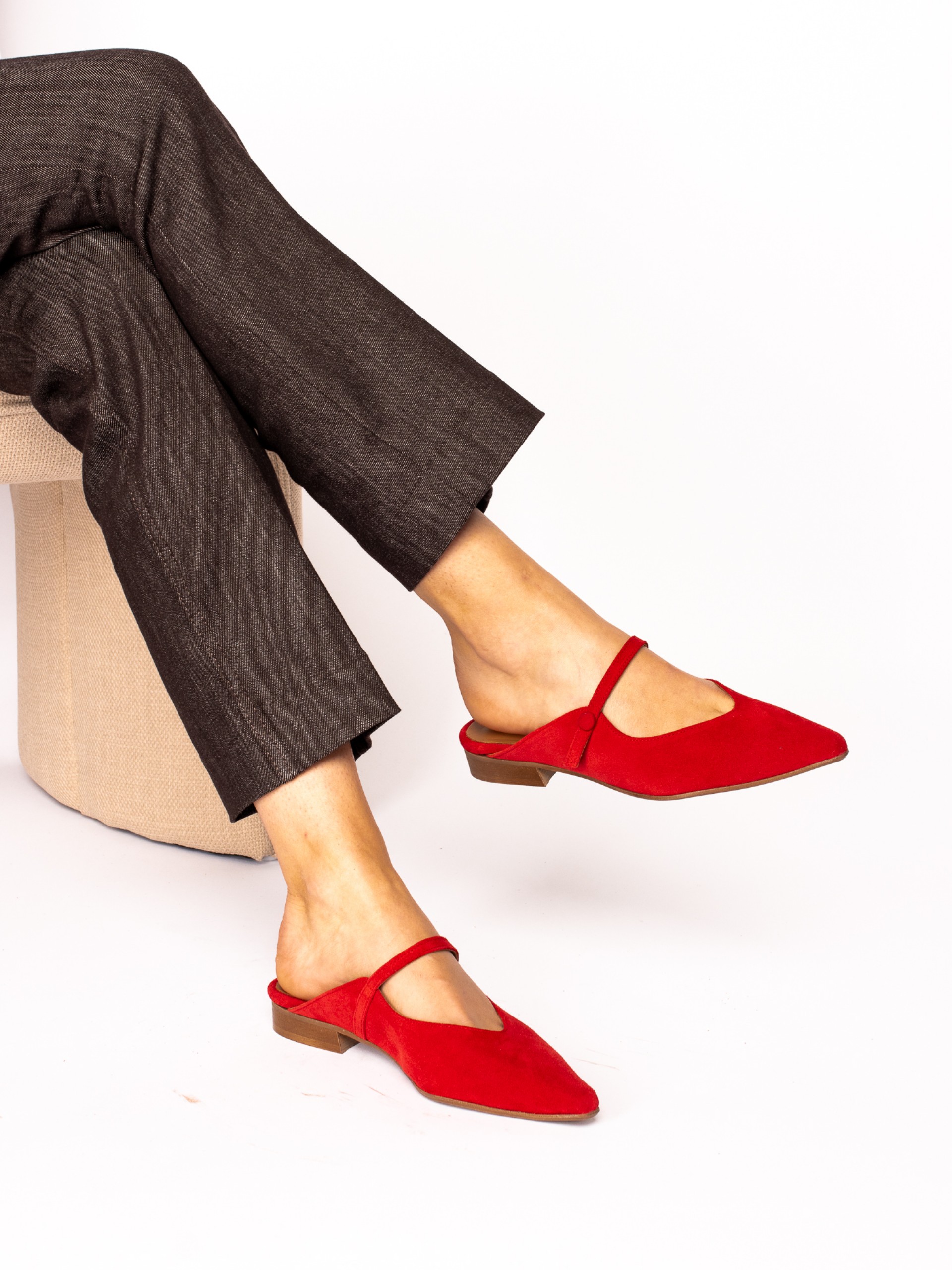 Suede mule with Button