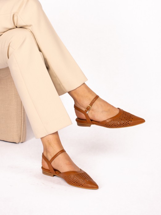 Leather mule