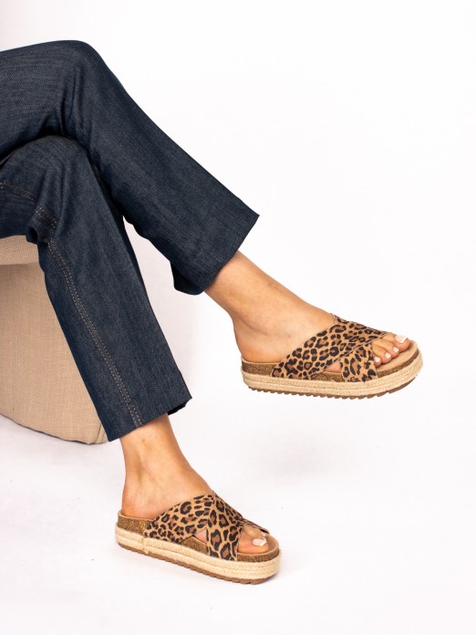 Chinela Bio Plataforma em Animal Print