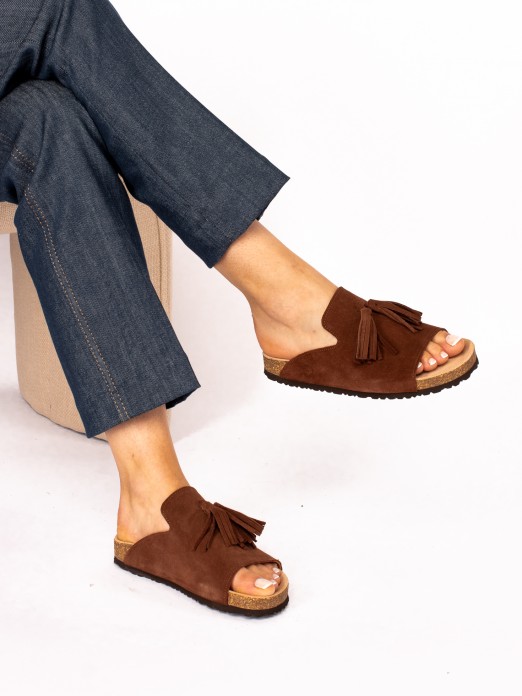 Chinelo Bio com Berloques em Camura