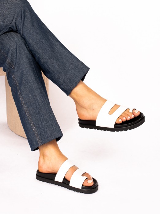 Chinelo Bio em Pele