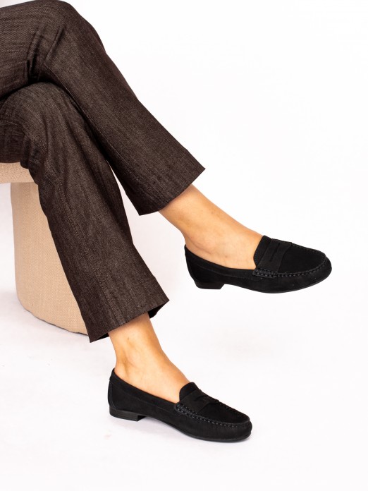 Mocassim em Nobuck com Travesso