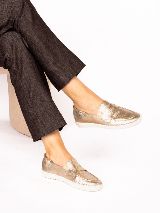 Mocassim Desportivo em Pele Laminada