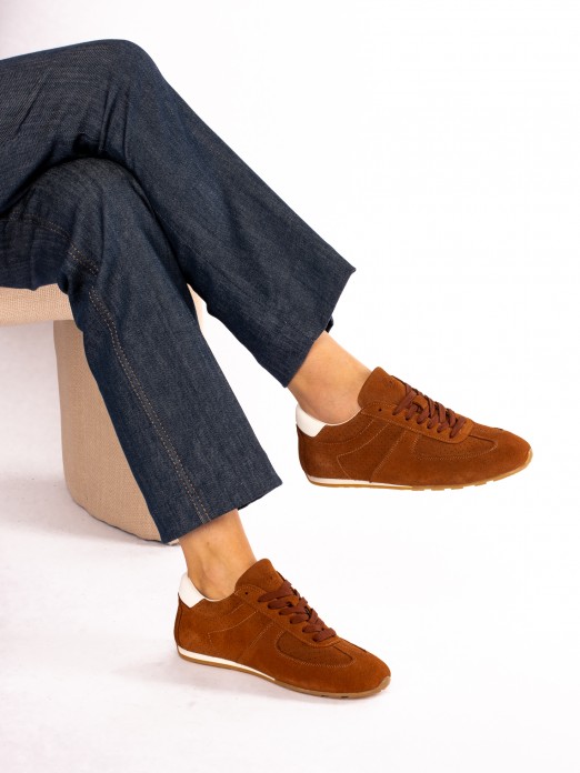 Suede Sports Shoe