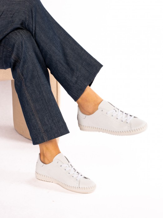 Sports Shoe in
 Leather