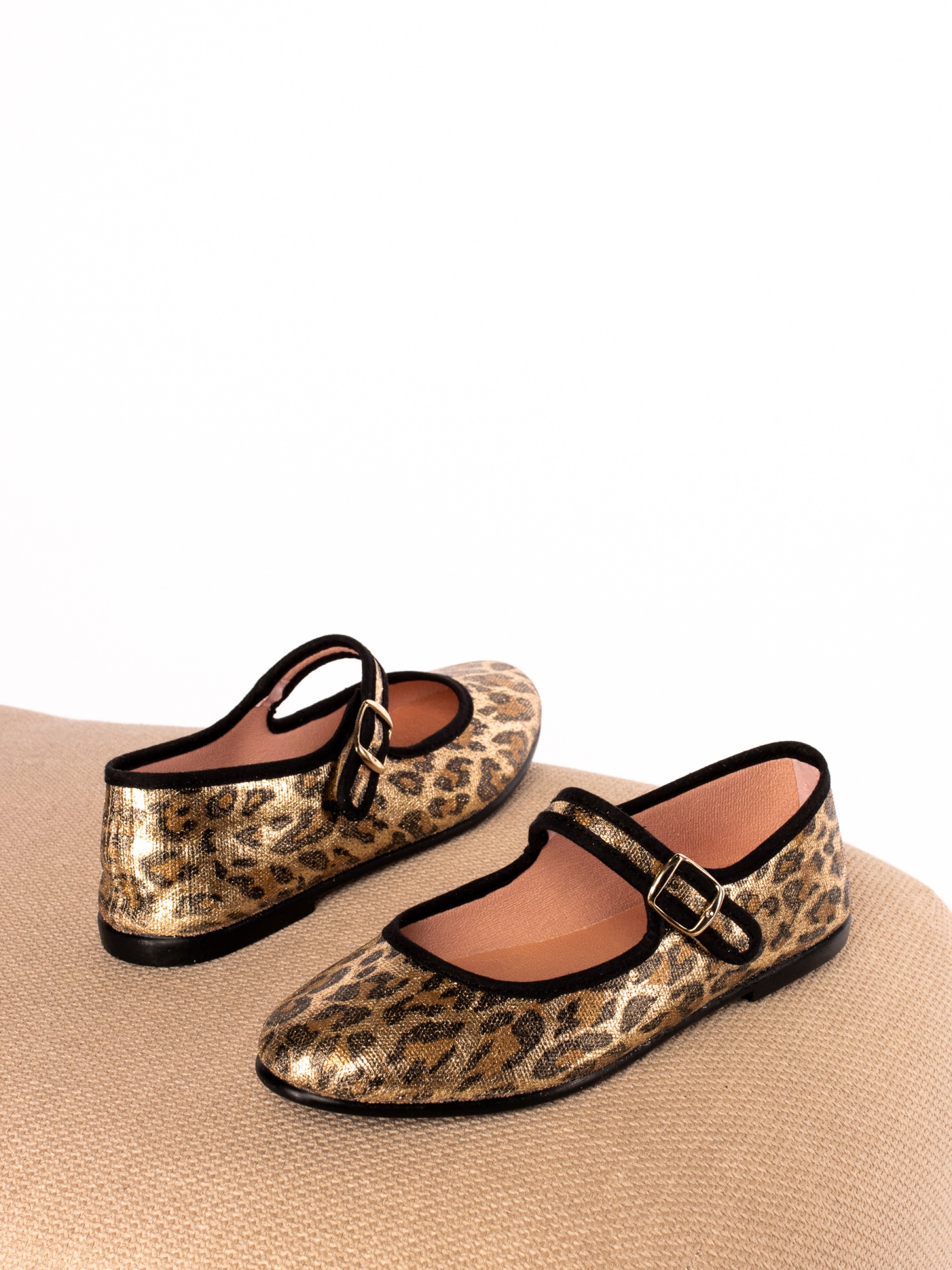 Mary Jane style ballerina