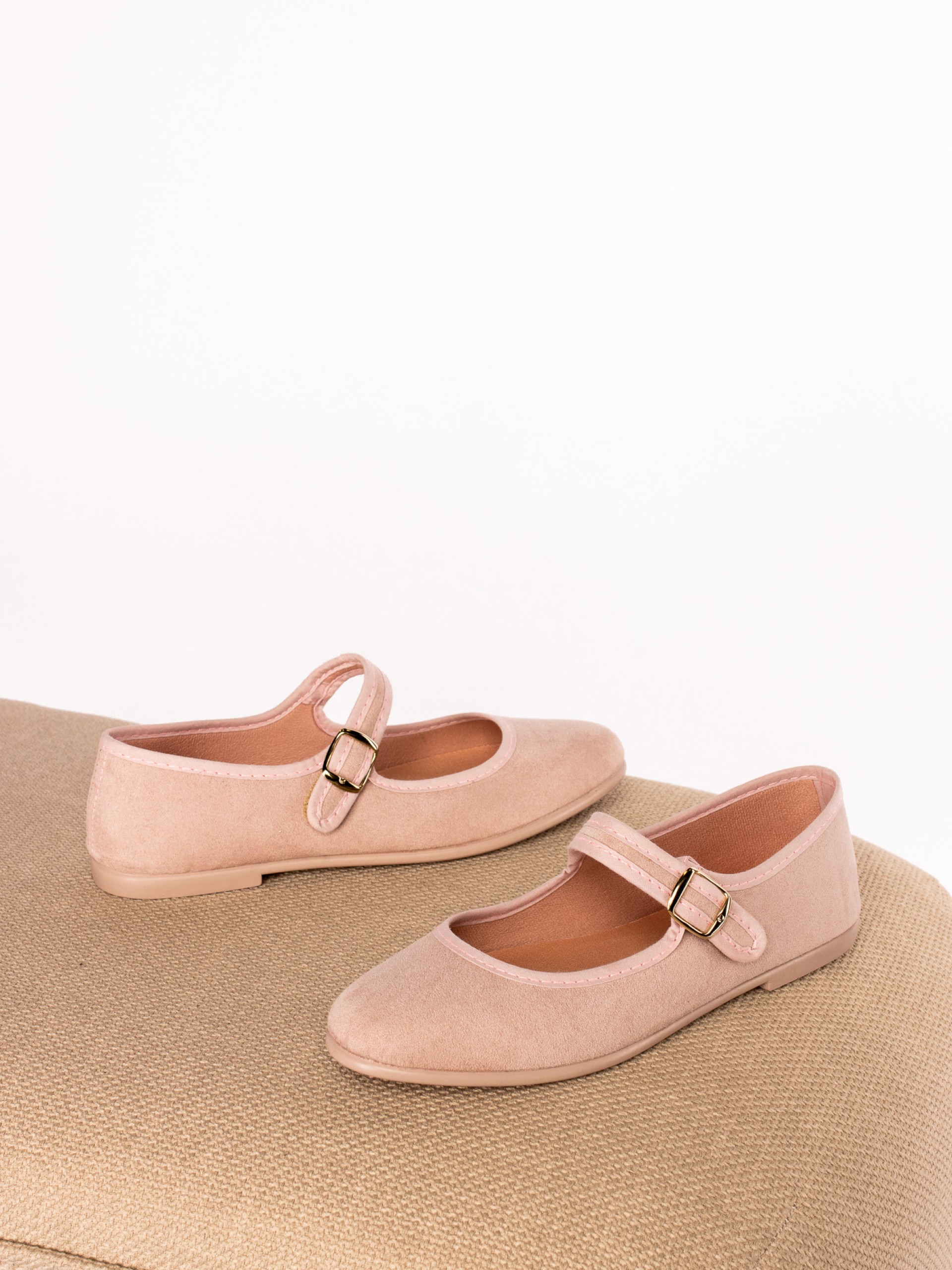 Mary Jane style flat shoes in fabric