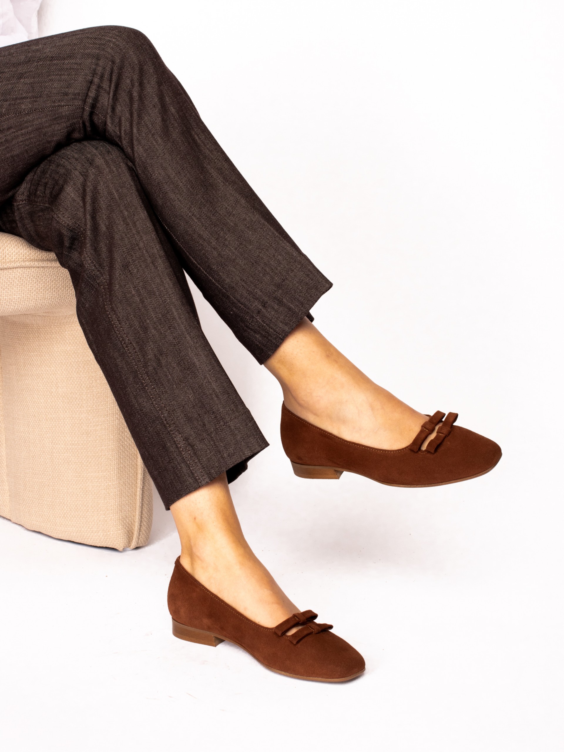 Sabrina with suede bows