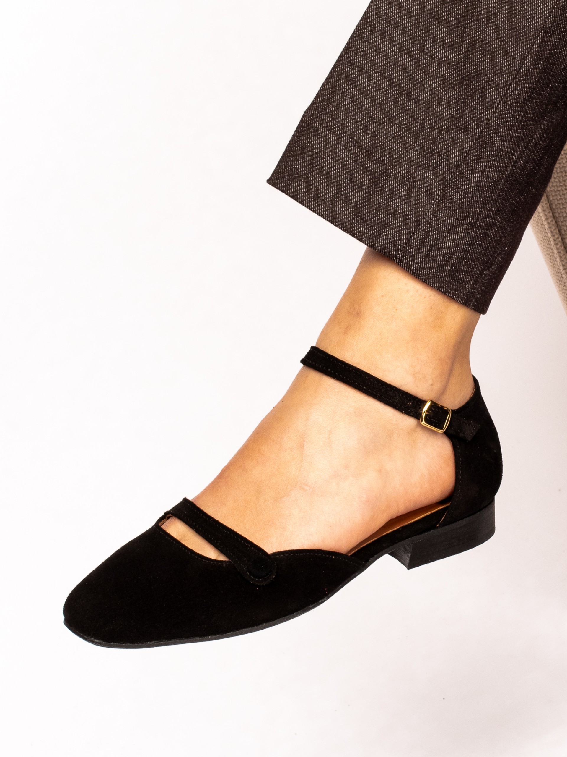 Suede button detail shoe