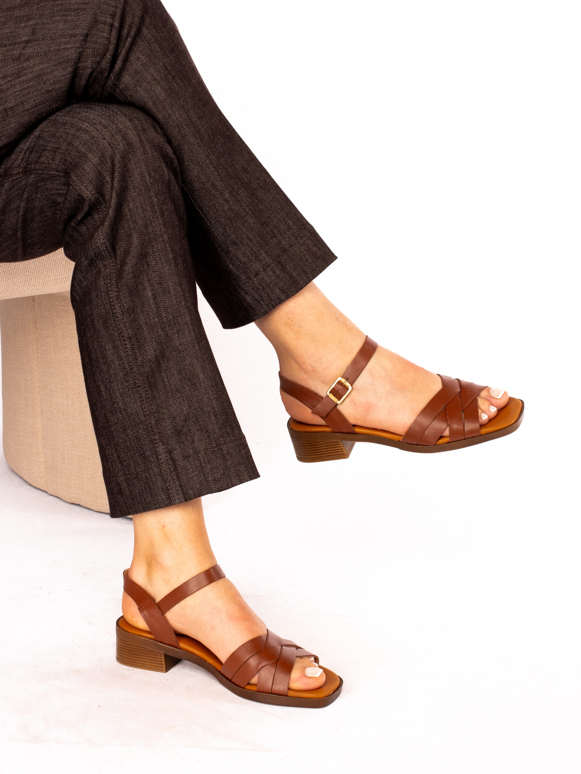 Low Heel Sandal with Crossed Leather Straps
