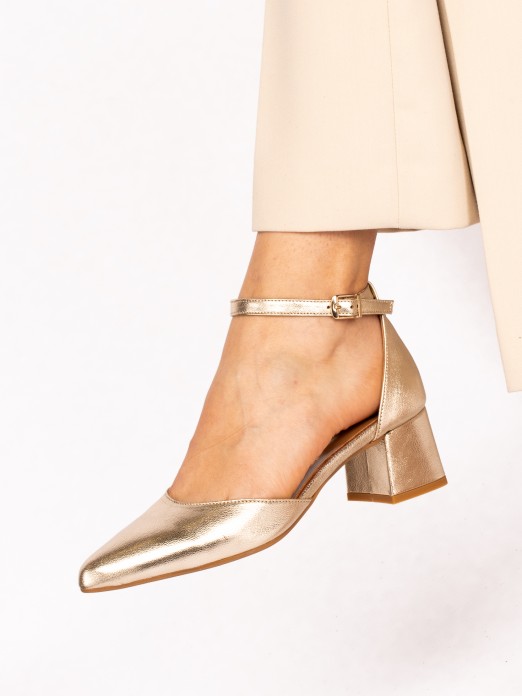 Medium Heel Shoe in Laminated Leather