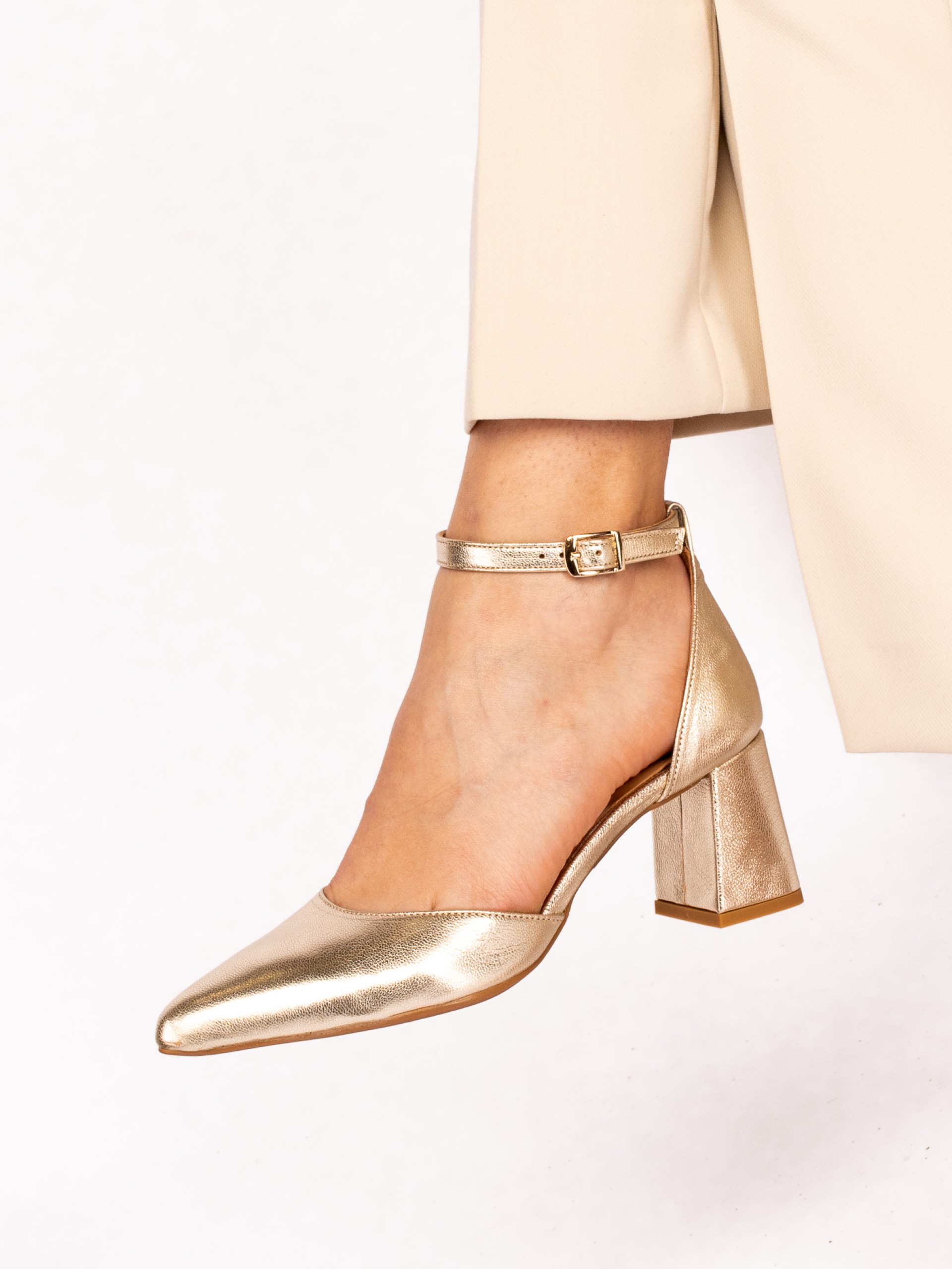 High Heel Shoes in Laminated Leather