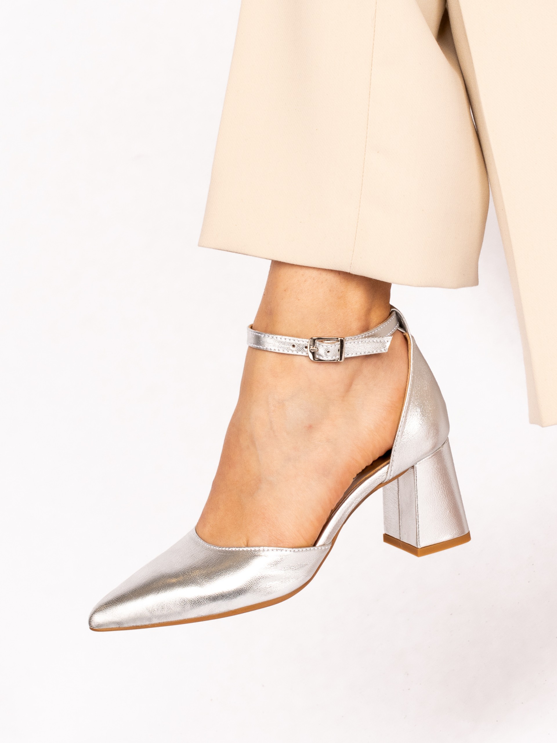 High Heel Shoes in Laminated Leather
