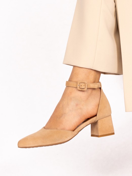 Suede Medium Heel Shoe