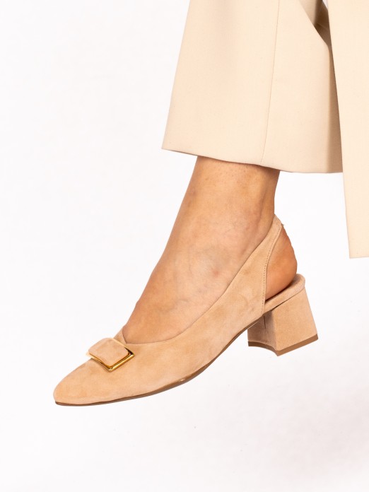 Heel Shoe with Application