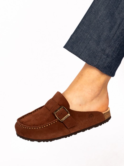 Clogs em Camura com Fivela