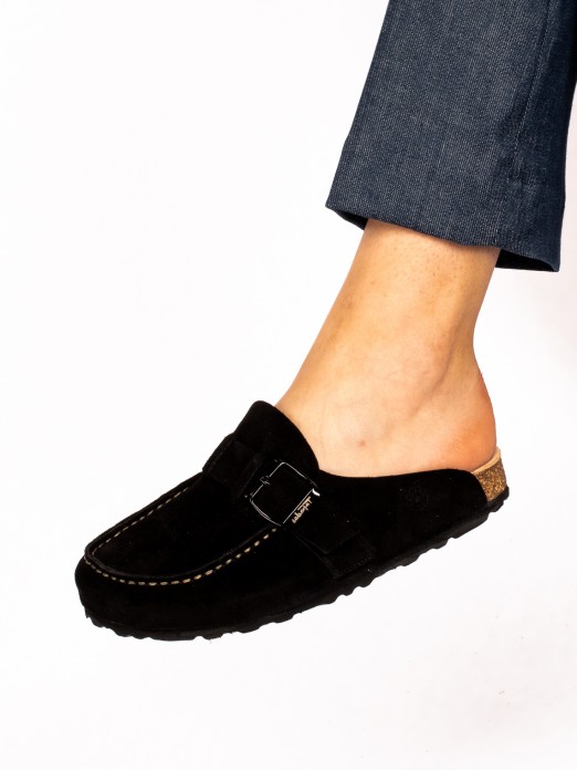Clogs em Camura com Fivela
