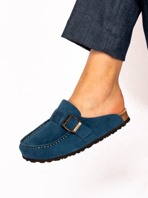 Clogs em Camura com Fivela