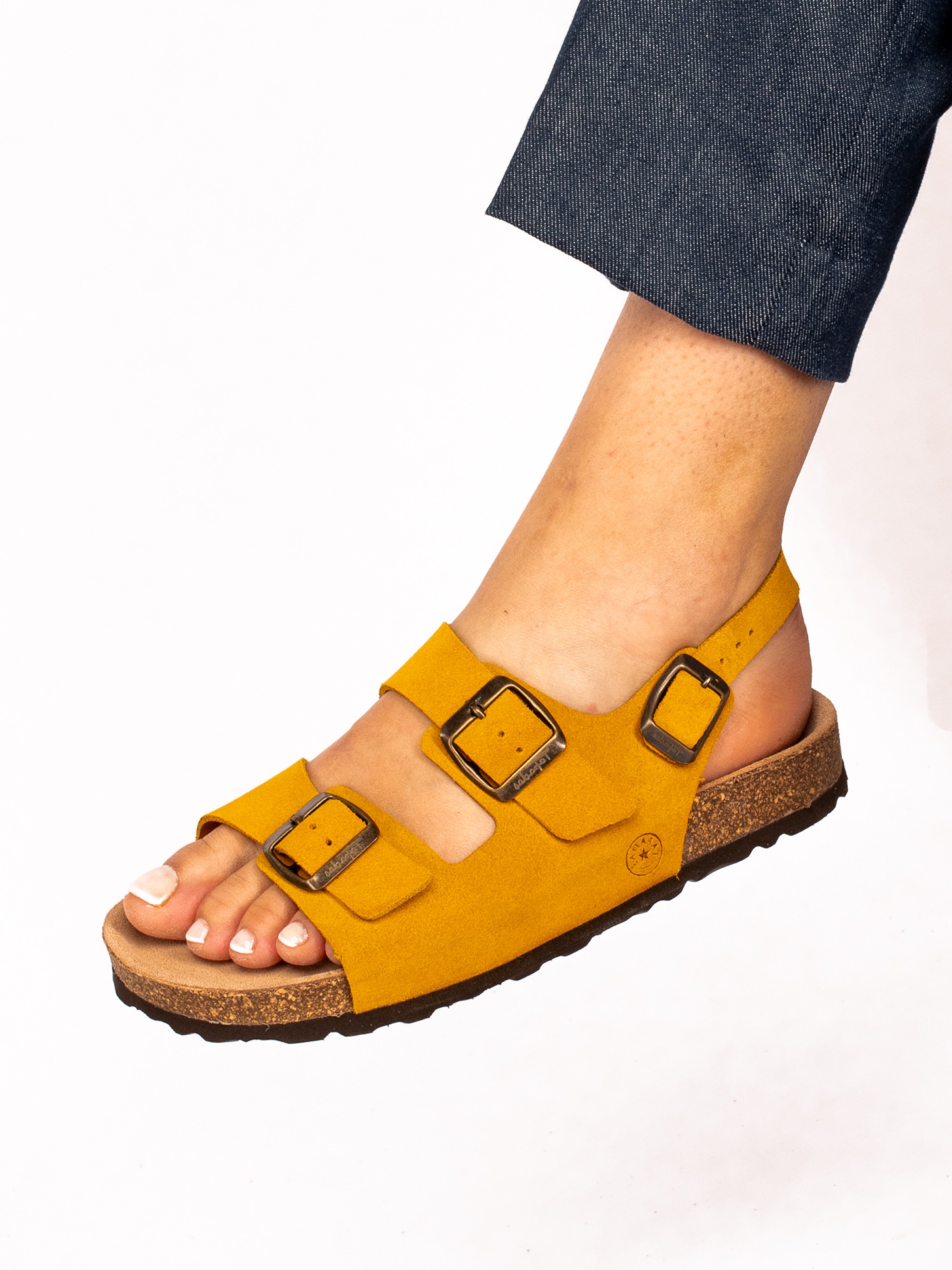 Sandália Bio com Fivelas em Camurça