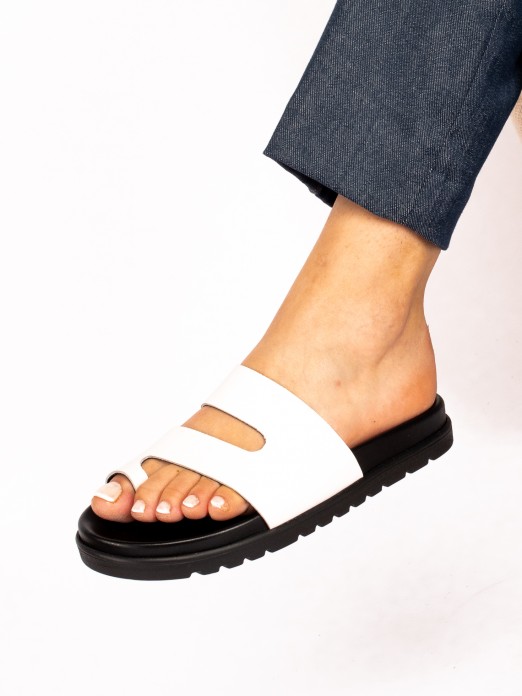 Chinelo Bio em Pele