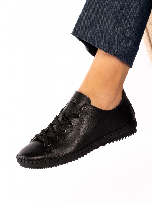 Sports Shoe in
 Leather