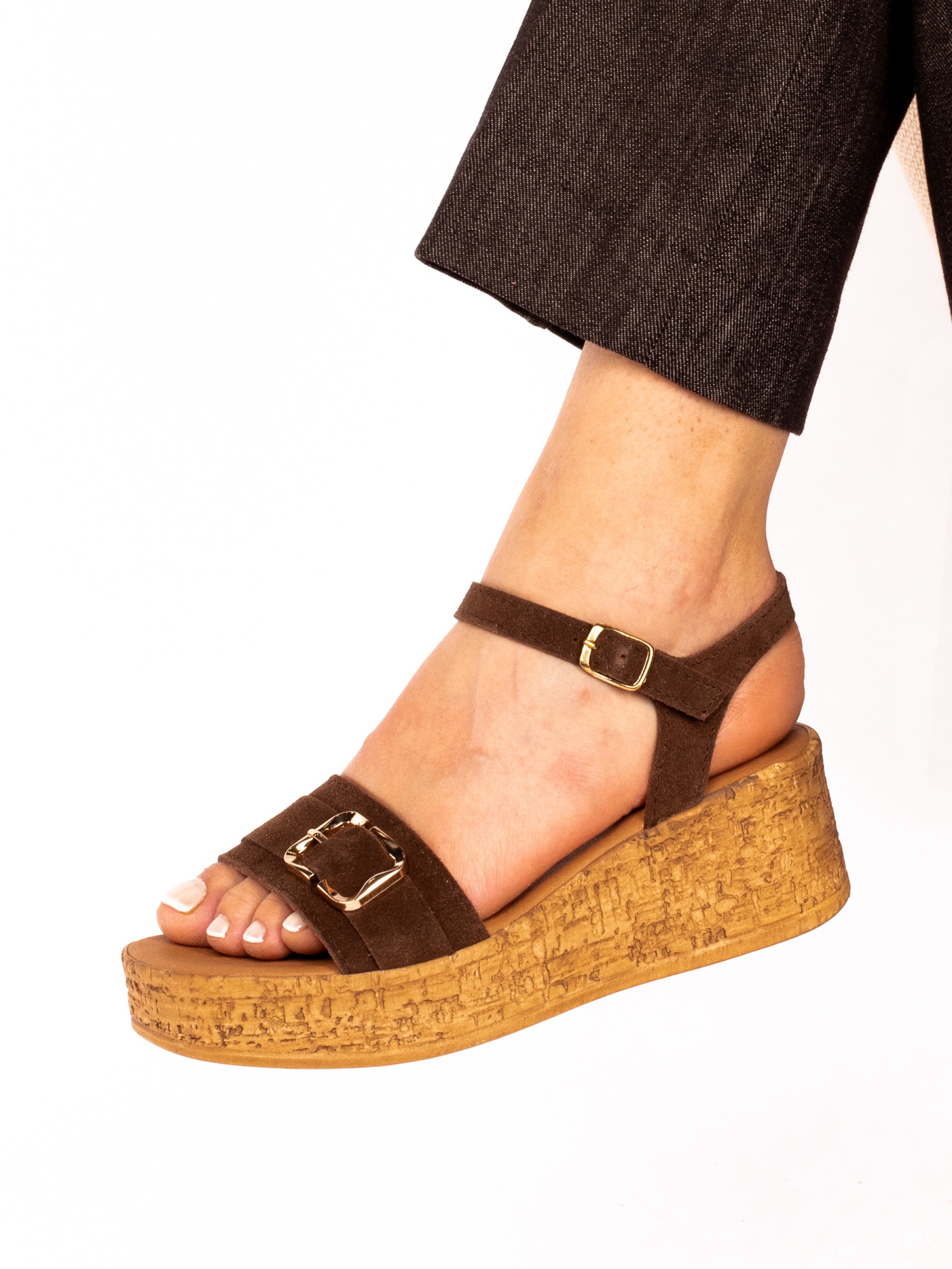 Sandália de Cunha em Camurça com Fivela