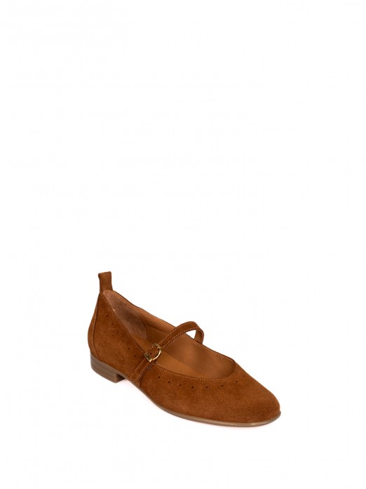 Sapato Mary Jane em Camura  com detalhe Picotado
