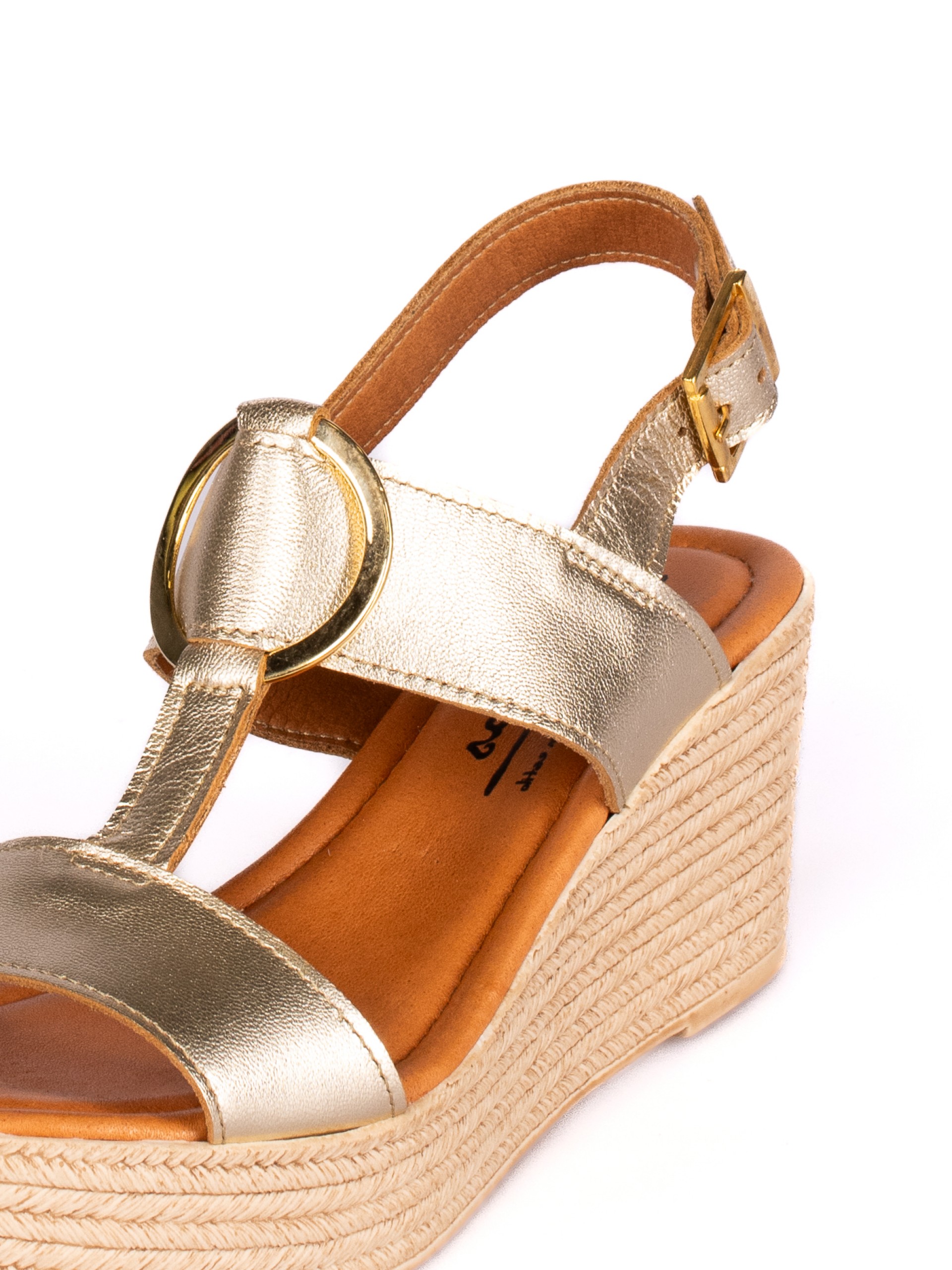 Sandália de Cunha Alta em Pele