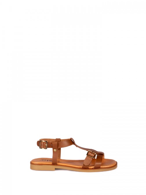 Sandlias com Fivela em Pele