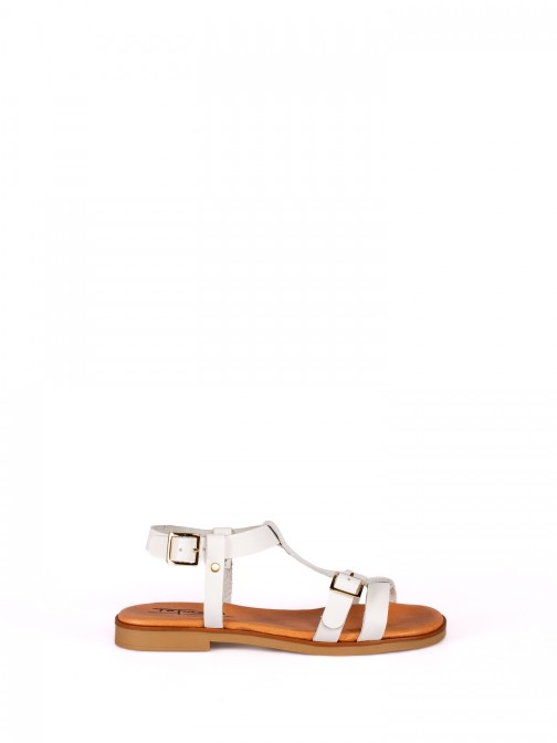 Sandlias com Fivela em Pele