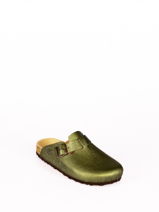 Clogs in Metallic Leather