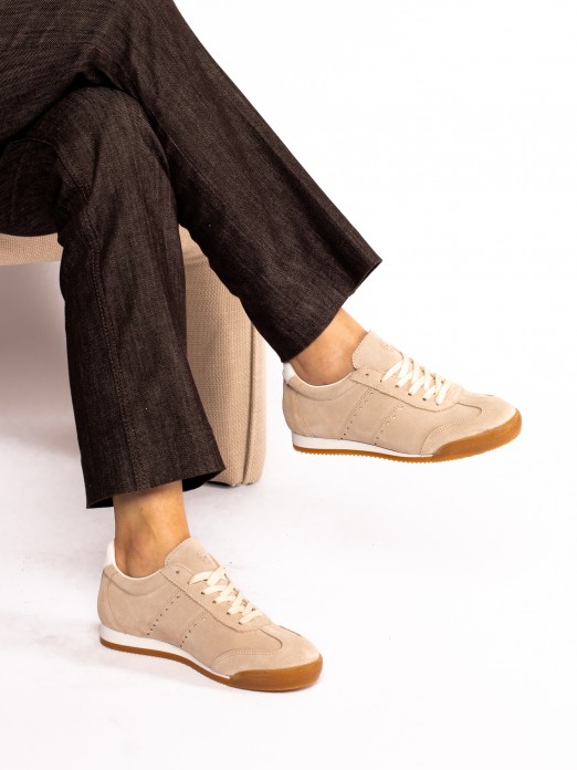 Suede Sports Shoe
