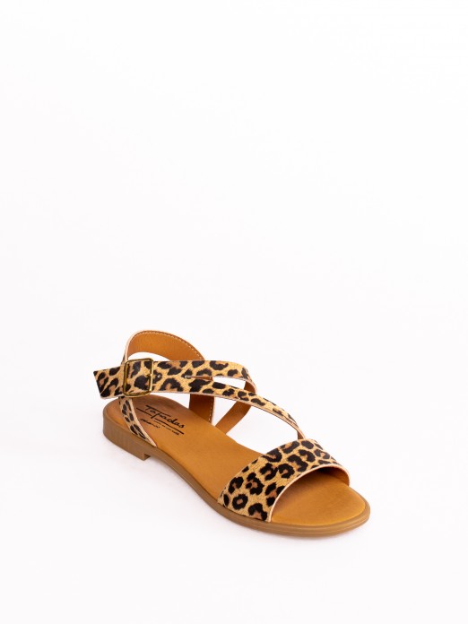 Sandlia Rasa com tira traada em Animal Print