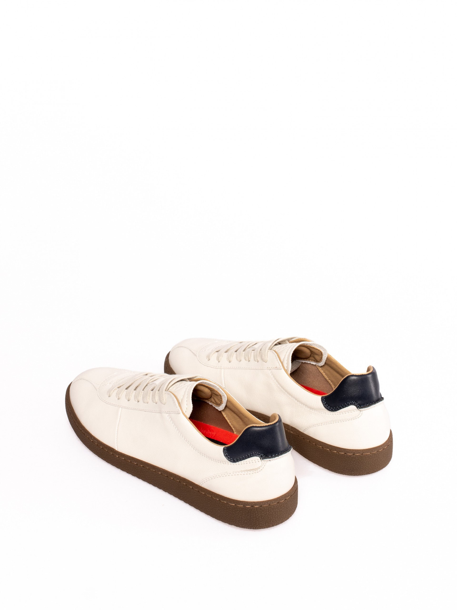 Sapato Desportivo em Pele