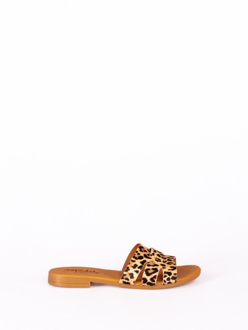 Chinela Tiras em Animal Print
