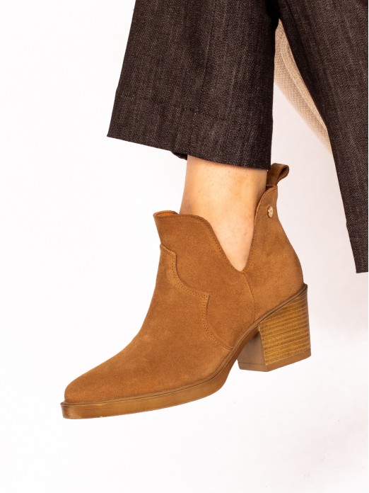 Texan Suede Ankle Boot