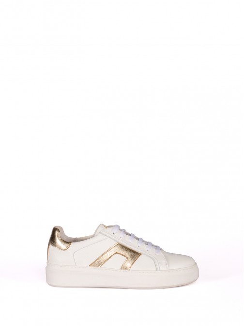 Leather Sports Shoe with application