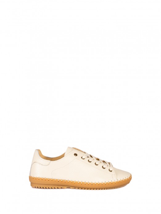 Sports Shoe in
 Leather