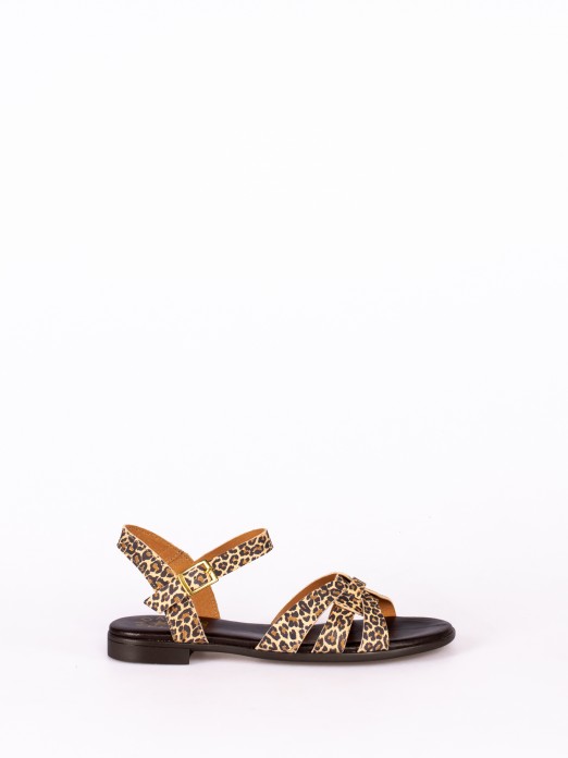 Sandlia Multiplas tiras em  Animal Print
