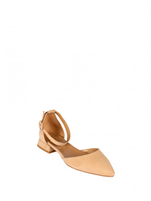 Suede Low Heel Shoe