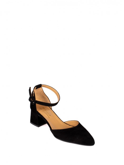 Suede Medium Heel Shoe