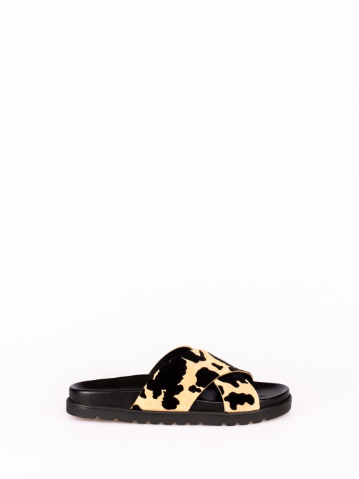 Chinelo Bio com tiras traadas com Animal Print