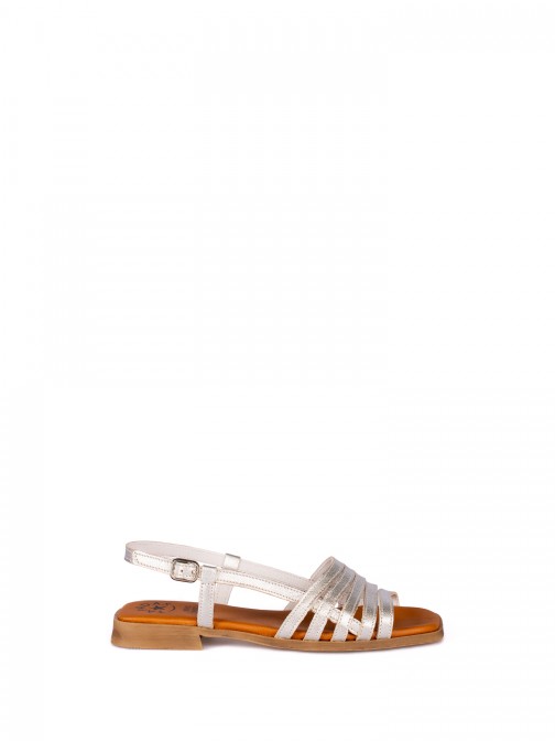 Flat Sandal with Straps