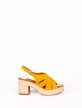 Amarelo