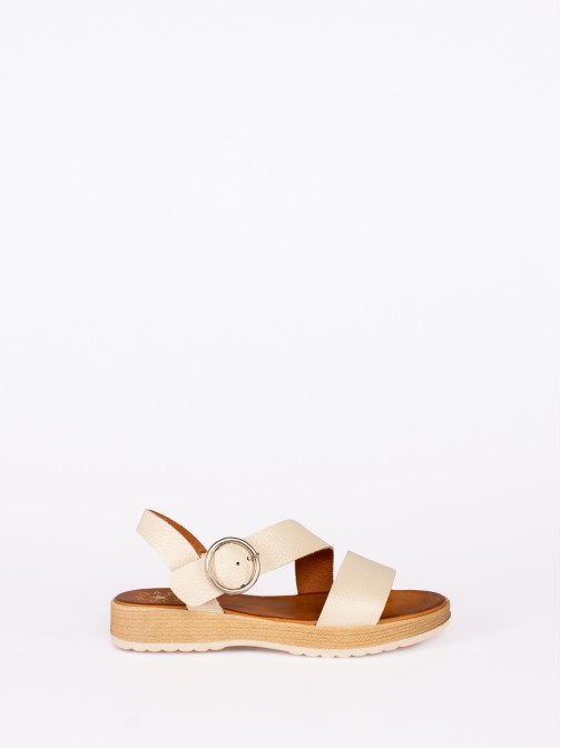 Round Buckle Leather Platform Sandal
