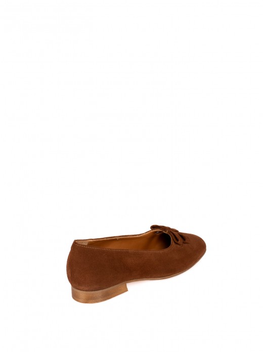 Sabrina with suede bows